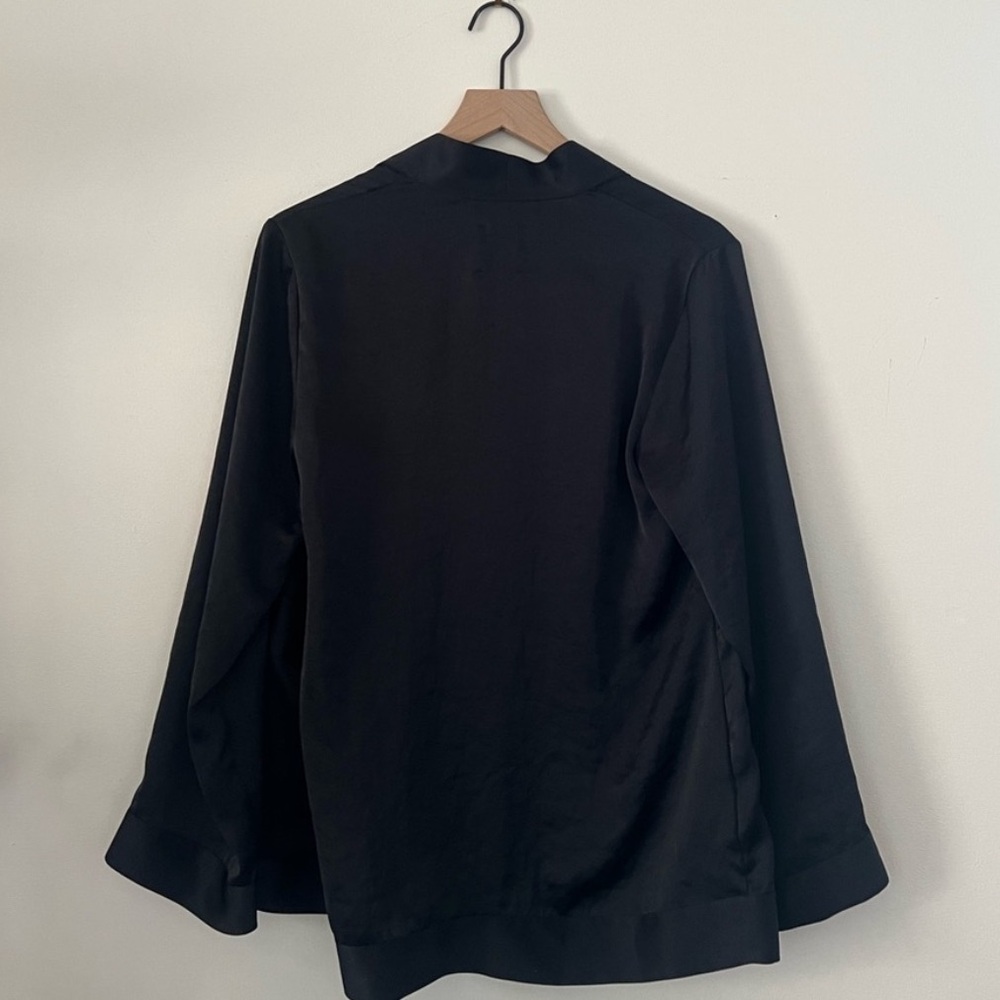 Little Moon Robe - Picture 3 of 3